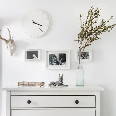 Stylish In The Heart Of The Center With Air Conditioner Apartment *