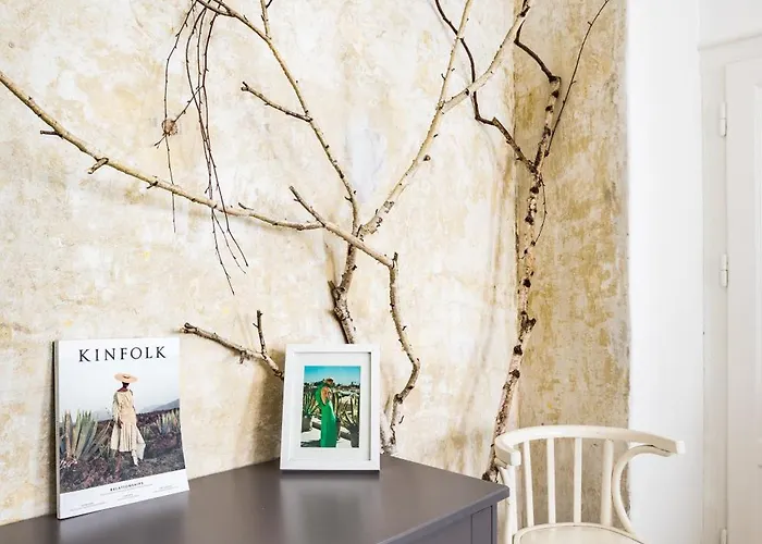 Stylish In The Heart Of The Center With Air Conditioner 公寓 *